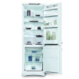 Холодильник с нижней морозилкой Indesit NBS 16 AA
