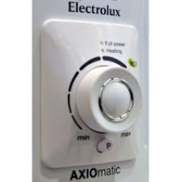 Водонагреватель накопительный Electrolux EWH-30 AXIOmatic Slim